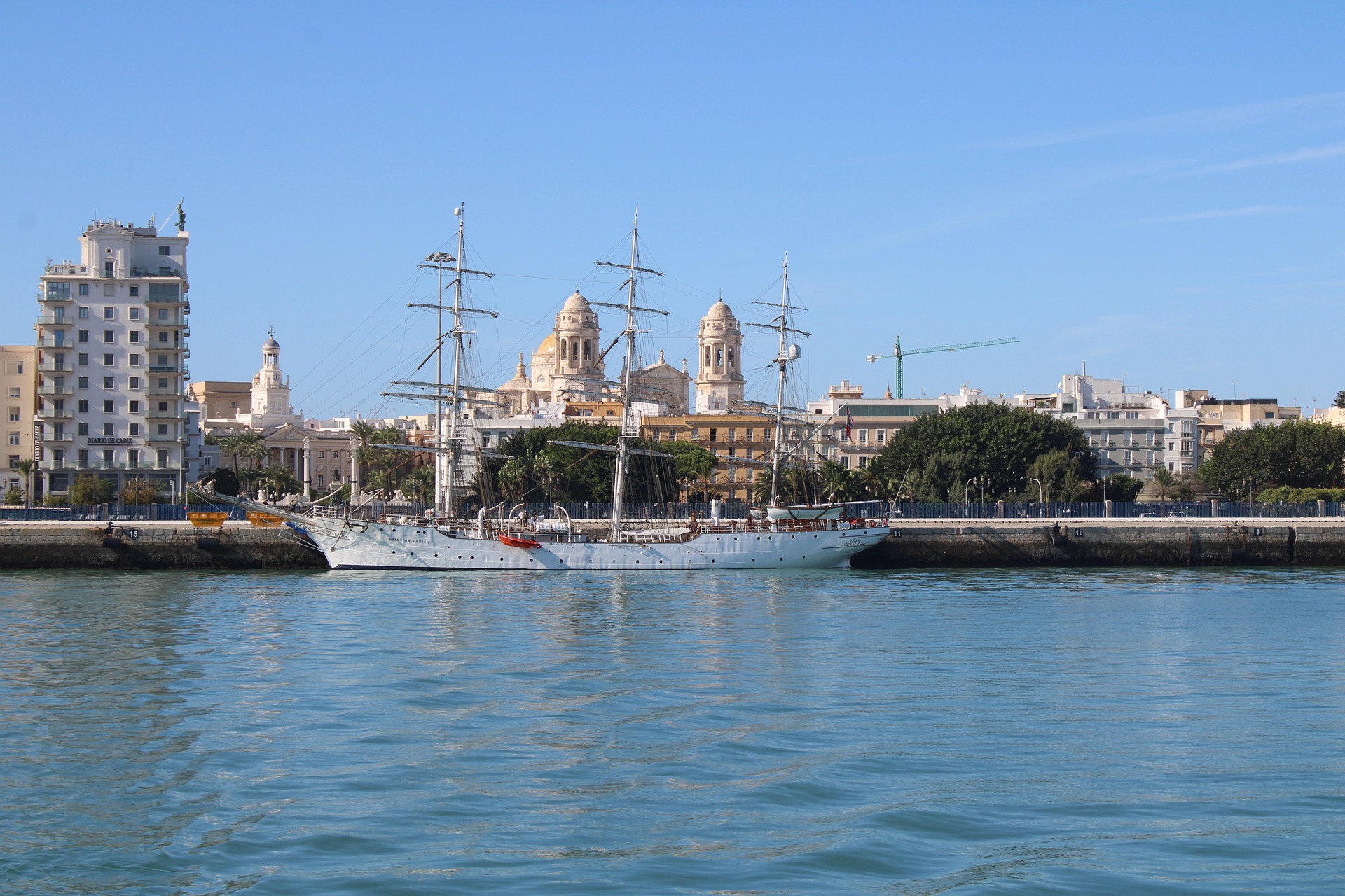 sailboat-4577118_1920